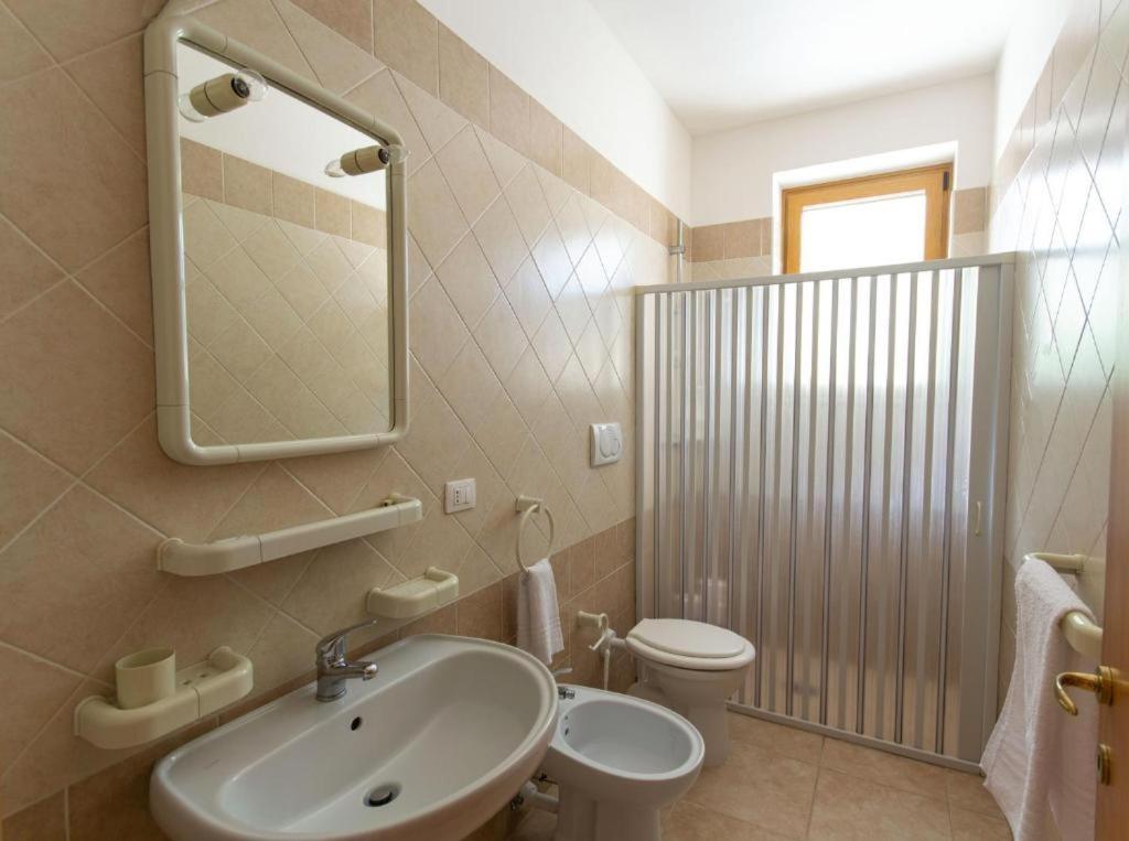 Blue Area Apartments - Fromhometosalento Torre dell'Orso Luaran gambar