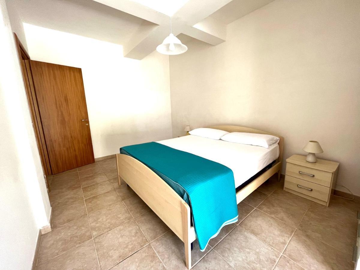 Blue Area Apartments - Fromhometosalento Torre dell'Orso Luaran gambar